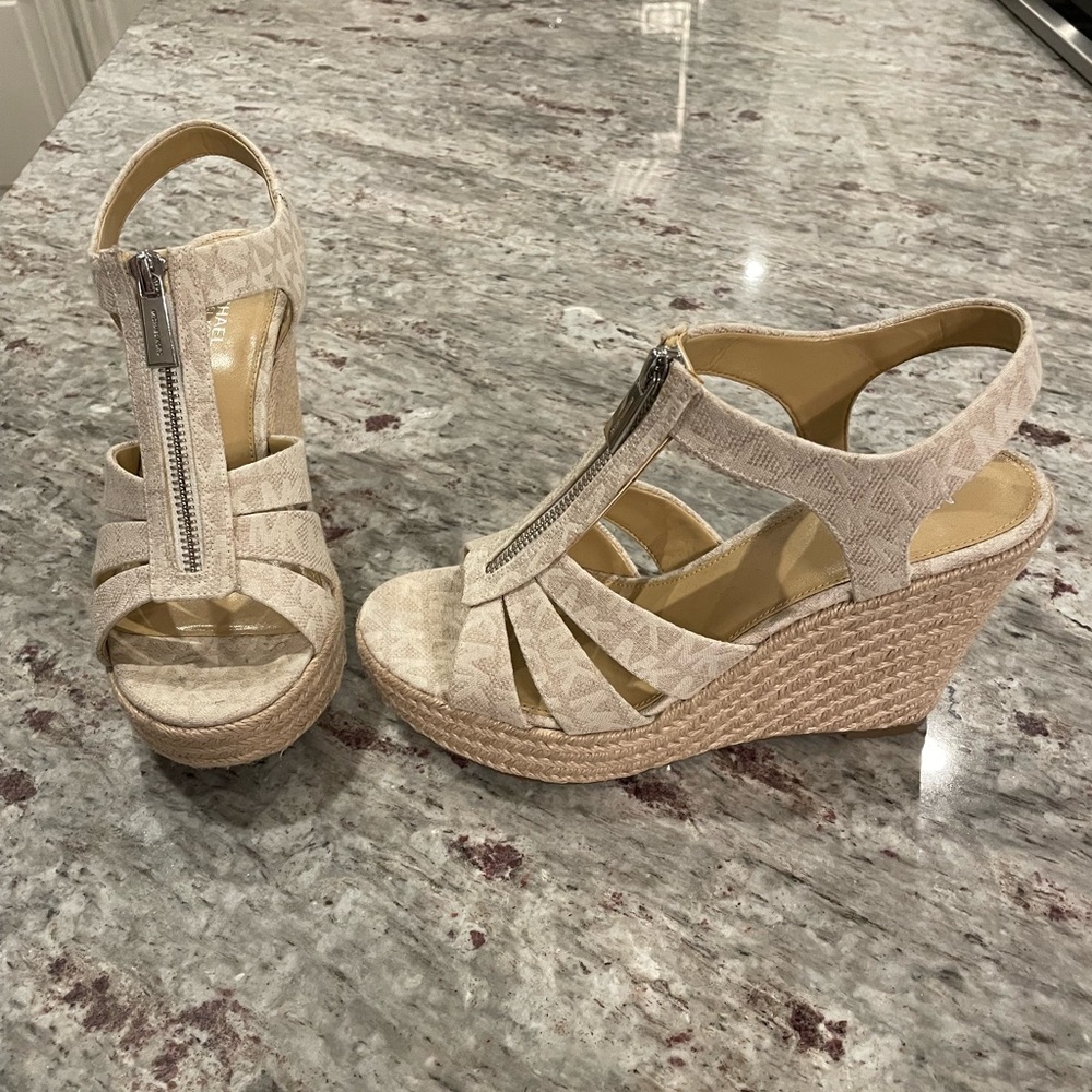 Michael Kors Wedges size 7